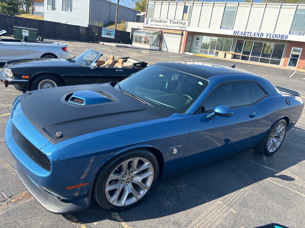 2020 Dodge Challenger Image 2