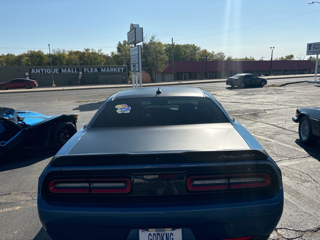2020 Dodge Challenger Image 4