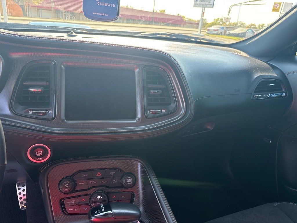 2020 Dodge Challenger Image 7