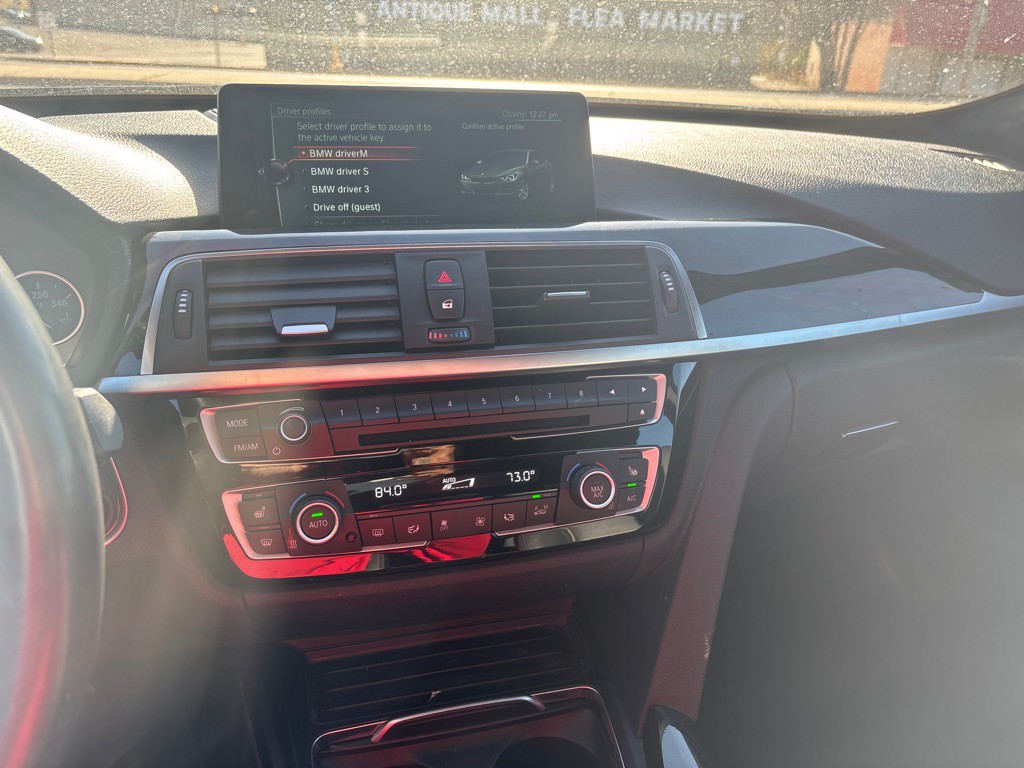 2017 BMW 3 Series Image 6