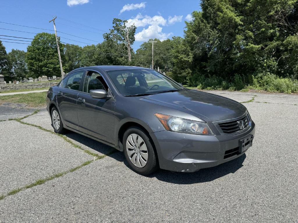 2009 Honda Accord Image 2