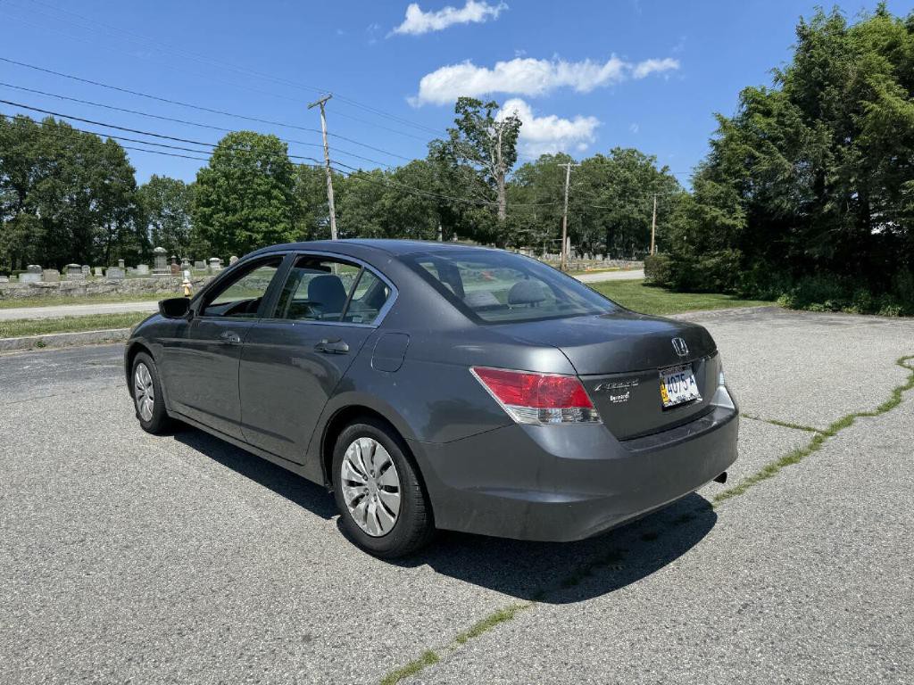 2009 Honda Accord Image 5
