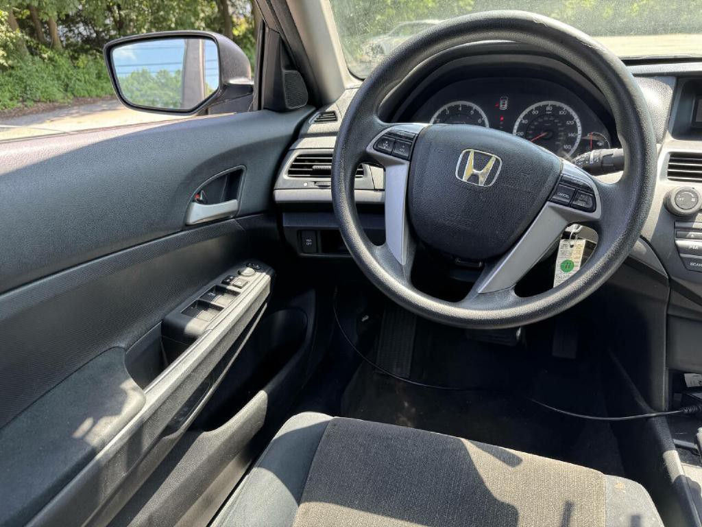 2009 Honda Accord Image 8