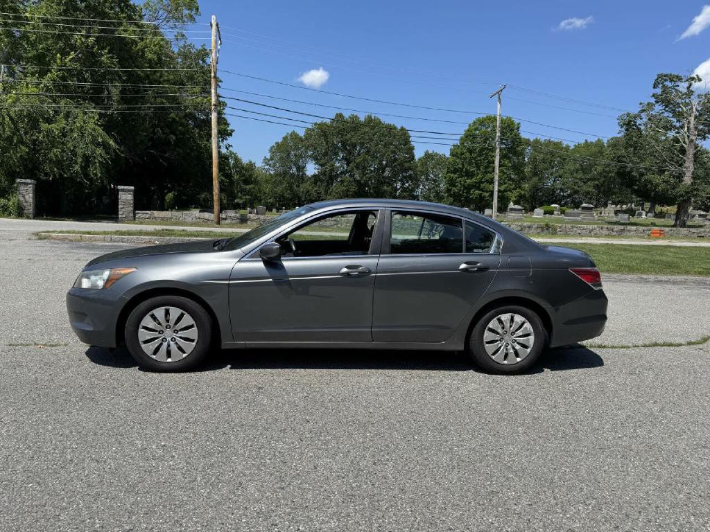 2009 Honda Accord Image 9