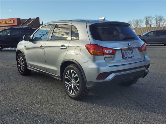 2018 Mitsubishi Outlander Image 4