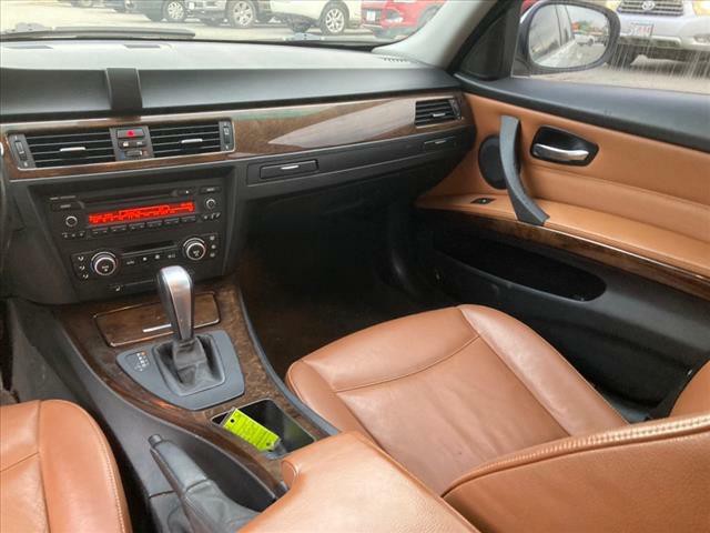 2009 BMW 3 Series Image 12