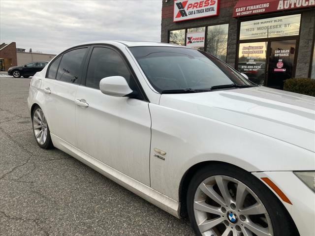2009 BMW 3 Series Image 17