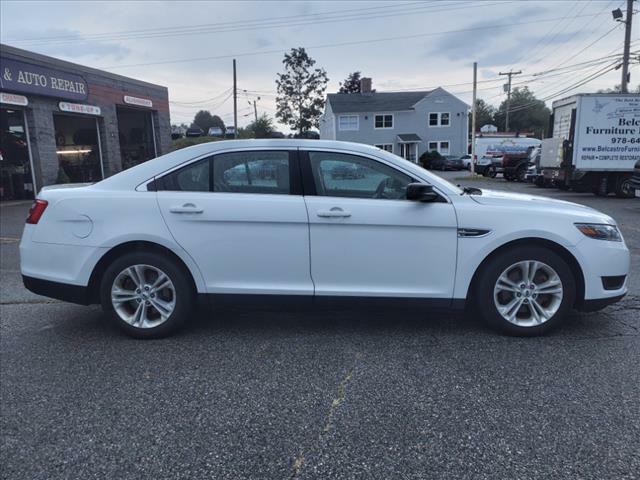 2018 Ford Taurus Image 3