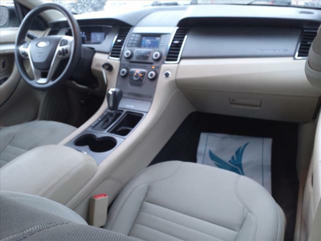 2018 Ford Taurus Image 4