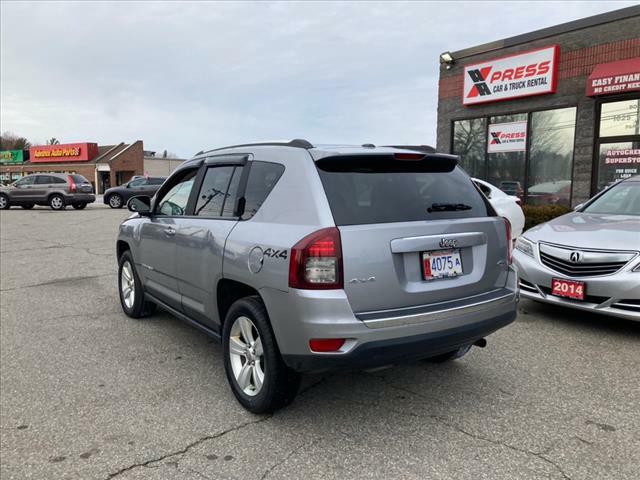 2015 Jeep Compass Image 6