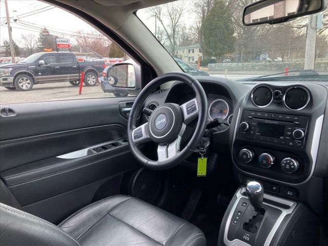 2015 Jeep Compass Image 9