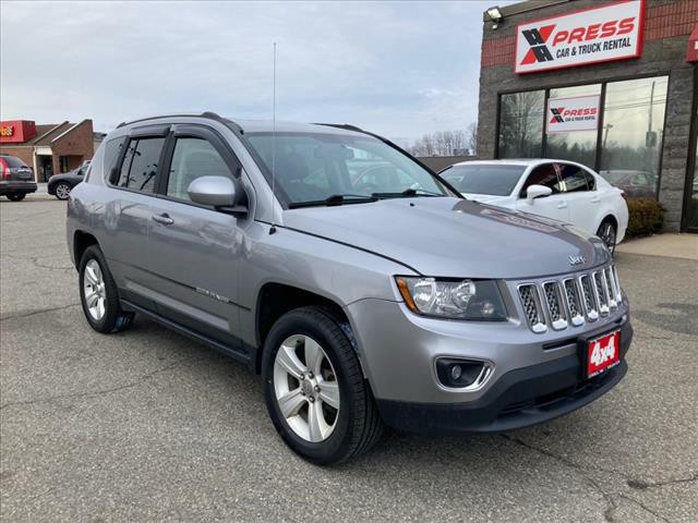 2015 Jeep Compass Image 24