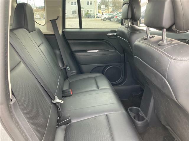 2015 Jeep Compass Image 35