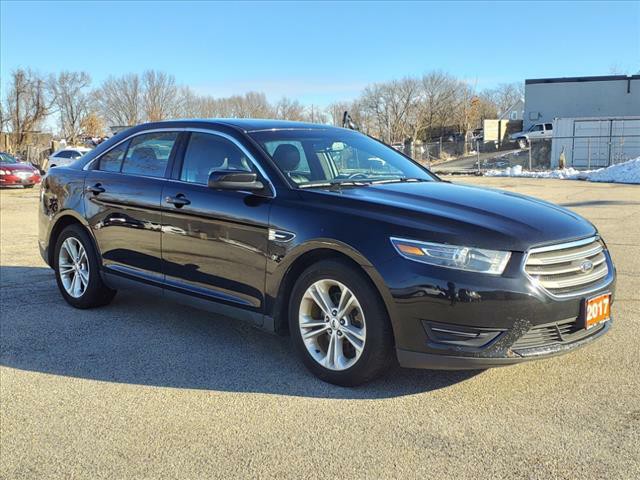 2017 Ford Taurus Image 3