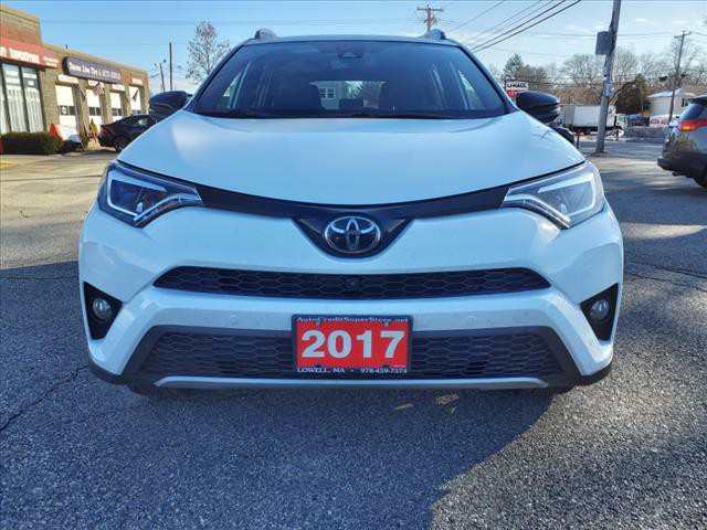 2017 Toyota Rav4 Image 2