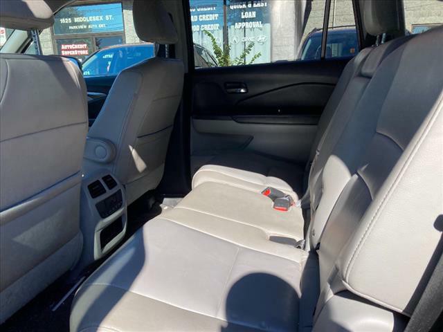 2016 Honda Pilot Image 16