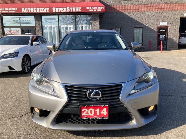 2014 Lexus IS 250 Image 9