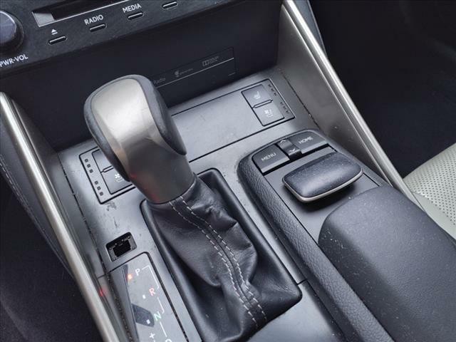 2014 Lexus IS 250 Image 29