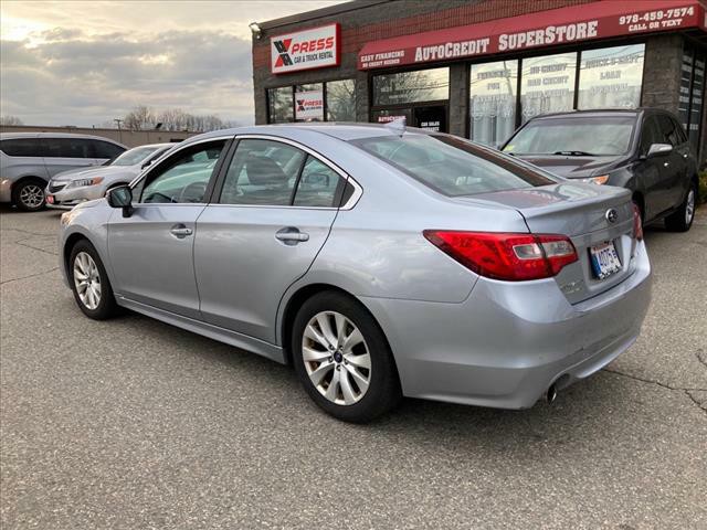 2017 Subaru Legacy Image 8