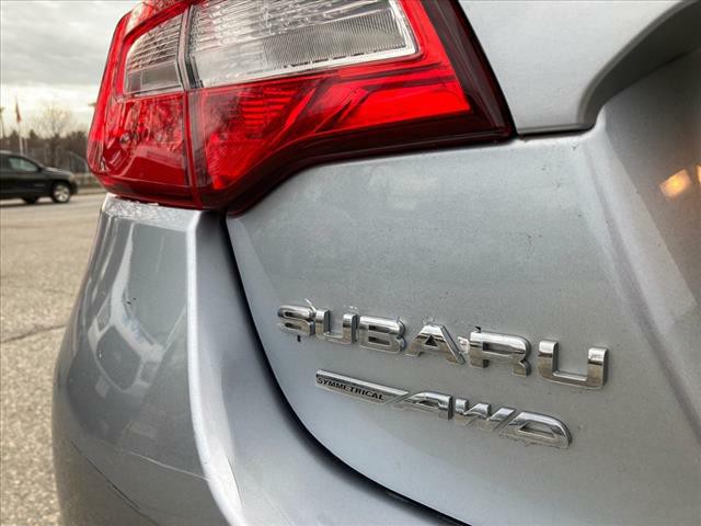 2017 Subaru Legacy Image 9