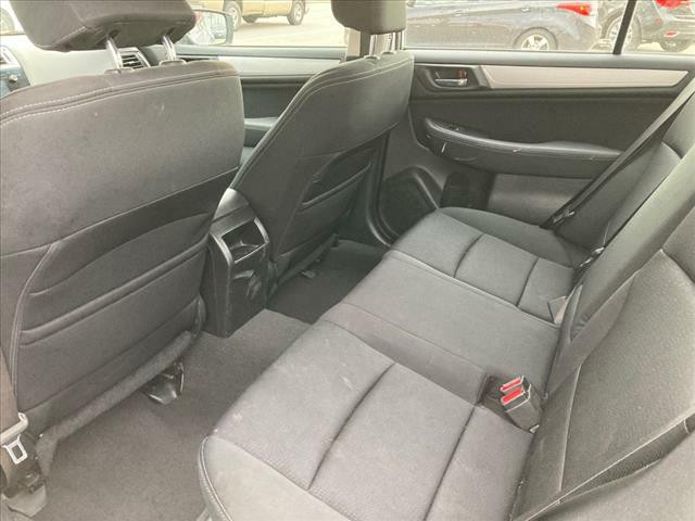 2017 Subaru Legacy Image 13