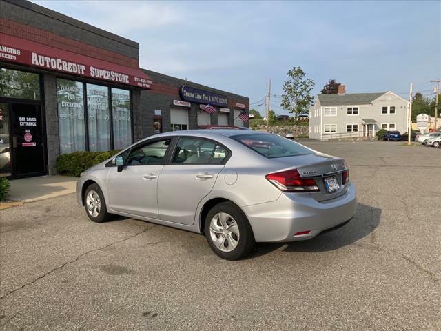 2015 Honda Civic Image 24