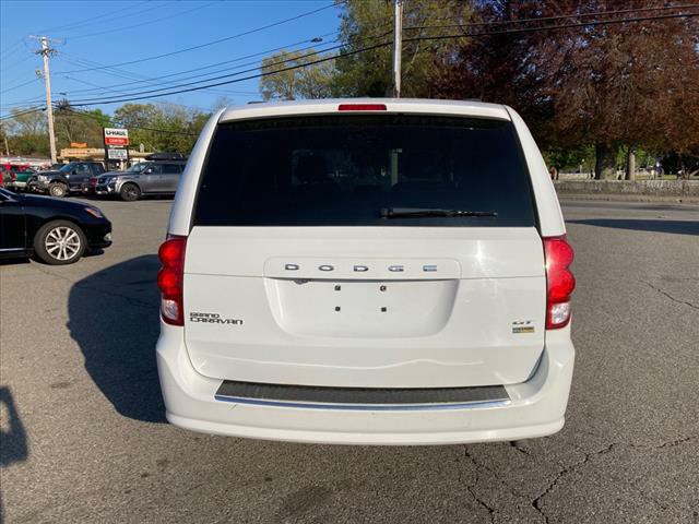 2017 Dodge Grand Caravan Image 4