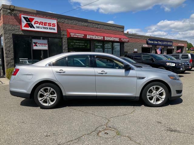 2017 Ford Taurus Image 14