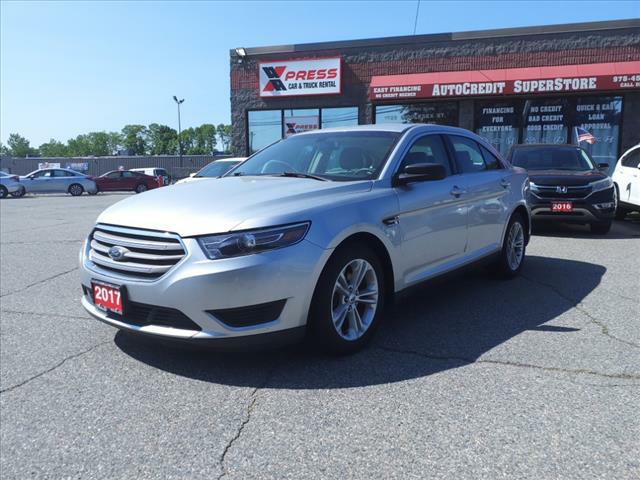 2017 Ford Taurus Image 24