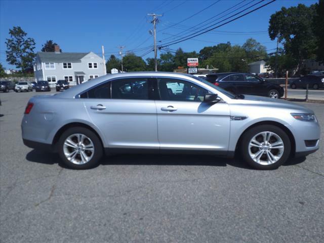 2017 Ford Taurus Image 26