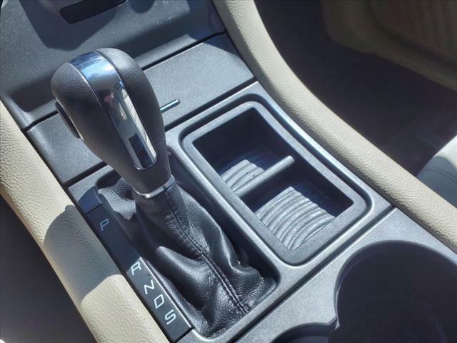 2017 Ford Taurus Image 33