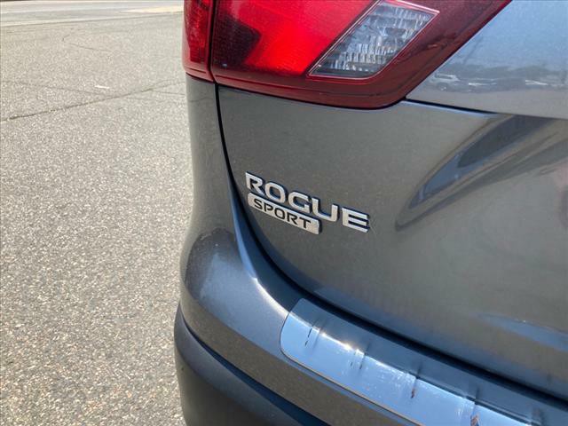 2019 Nissan Rogue Image 21