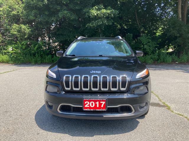2017 Jeep Cherokee Image 16