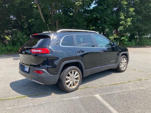 2017 Jeep Cherokee Image 22