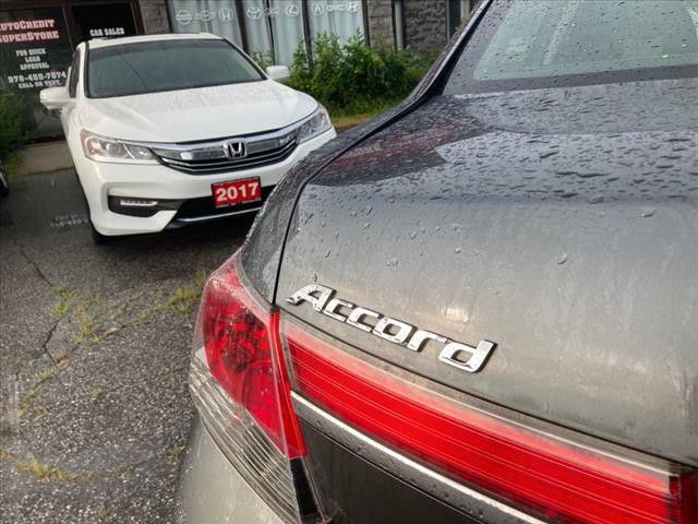2012 Honda Accord Image 13