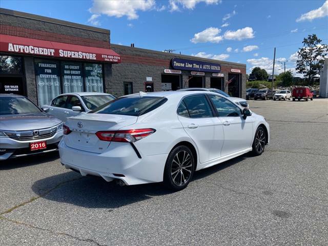 2020 Toyota Camry Image 5