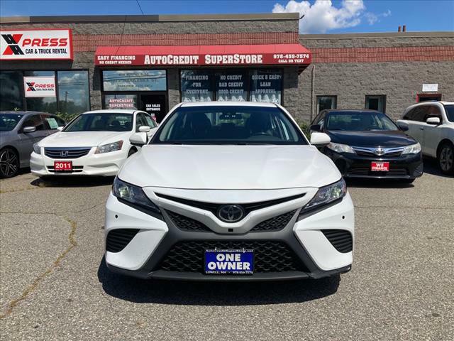 2020 Toyota Camry Image 11