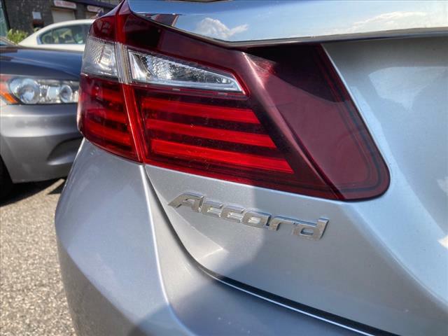2016 Honda Accord Image 9