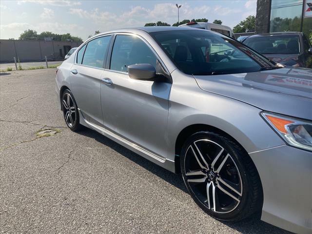 2016 Honda Accord Image 11