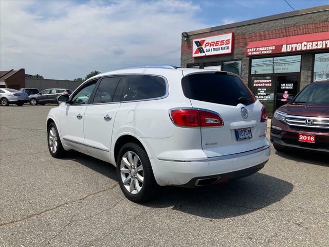 2017 Buick Enclave Image 2