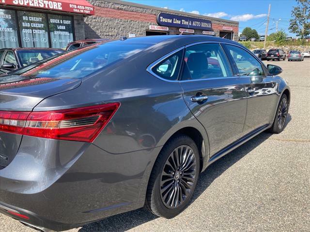 2016 Toyota Avalon Image 8