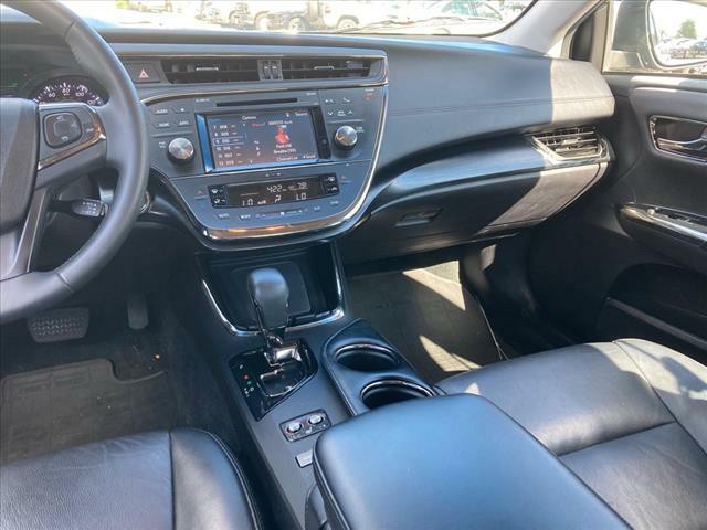 2016 Toyota Avalon Image 29