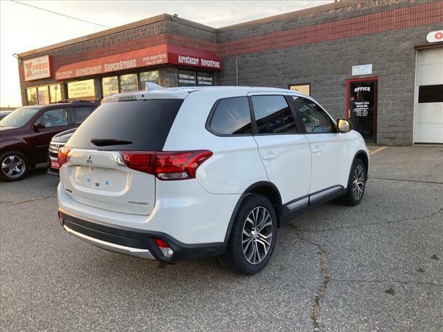 2018 Mitsubishi Outlander Image 8