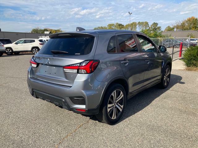 2020 Mitsubishi Outlander Image 8