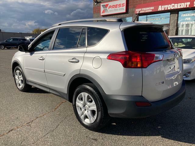 2015 Toyota Rav4 Image 3