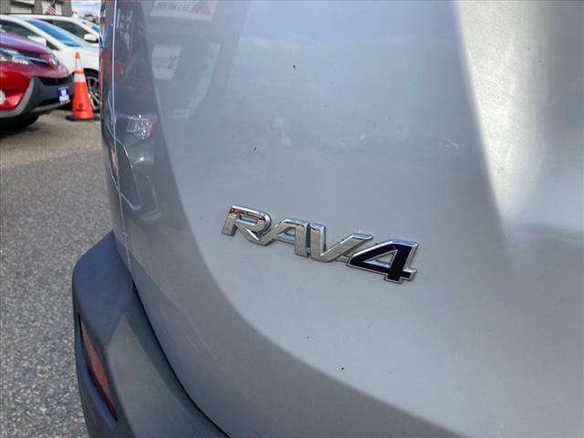2015 Toyota Rav4 Image 11