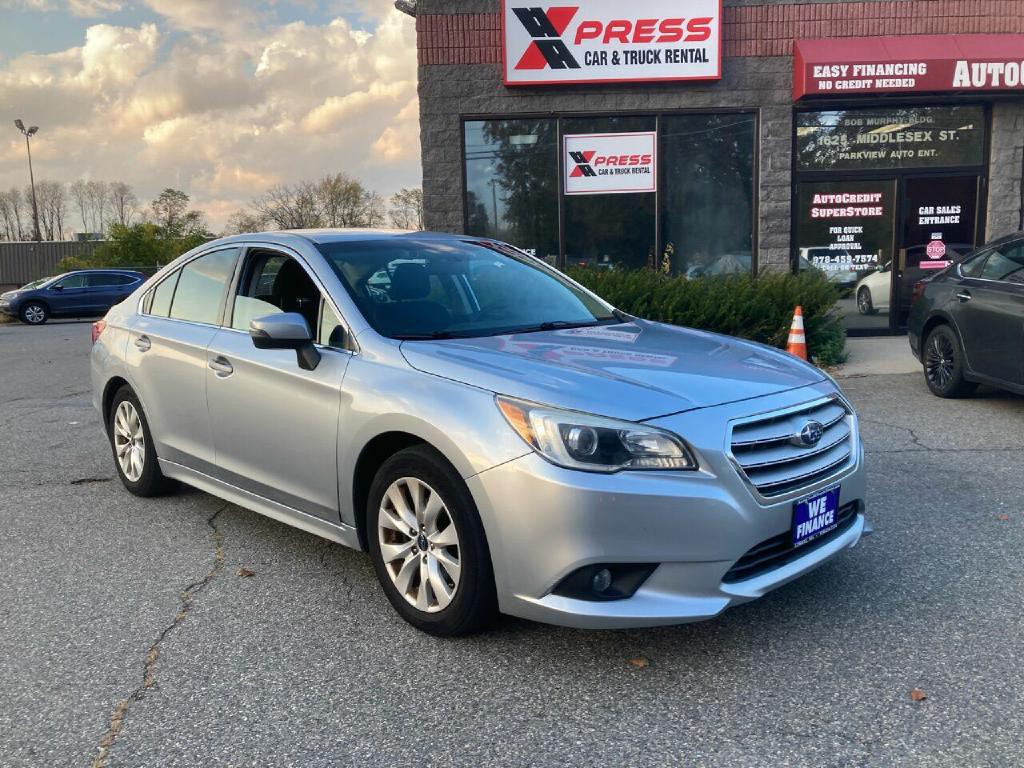 2015 Subaru Legacy Image 2