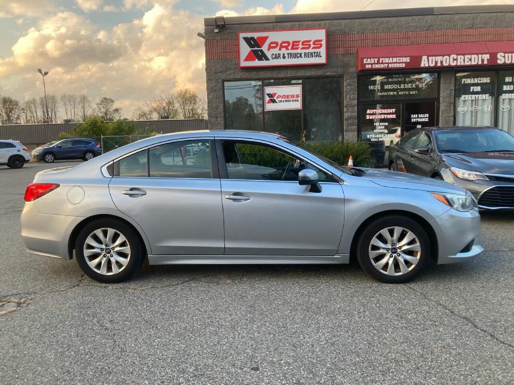 2015 Subaru Legacy Image 3