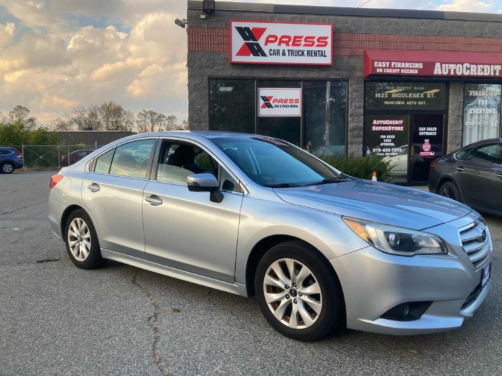 2015 Subaru Legacy Image 4