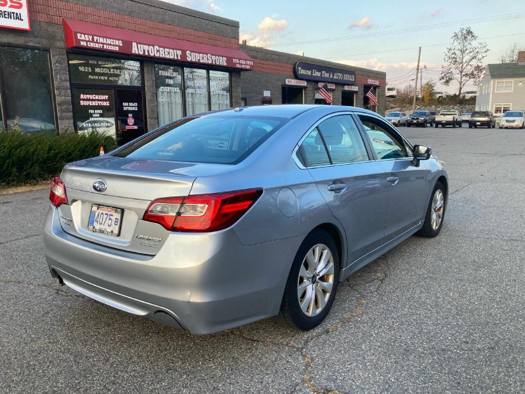2015 Subaru Legacy Image 10
